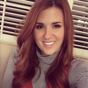 Meet your Posher, Courtney